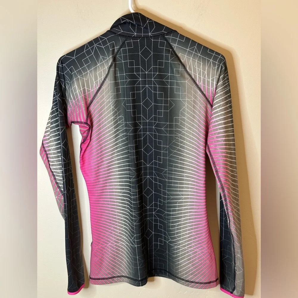 Women’s Nike Pro Medium Ling Sleeve Fleece Lined 1/4 Zip Performance Top- 18 P2P